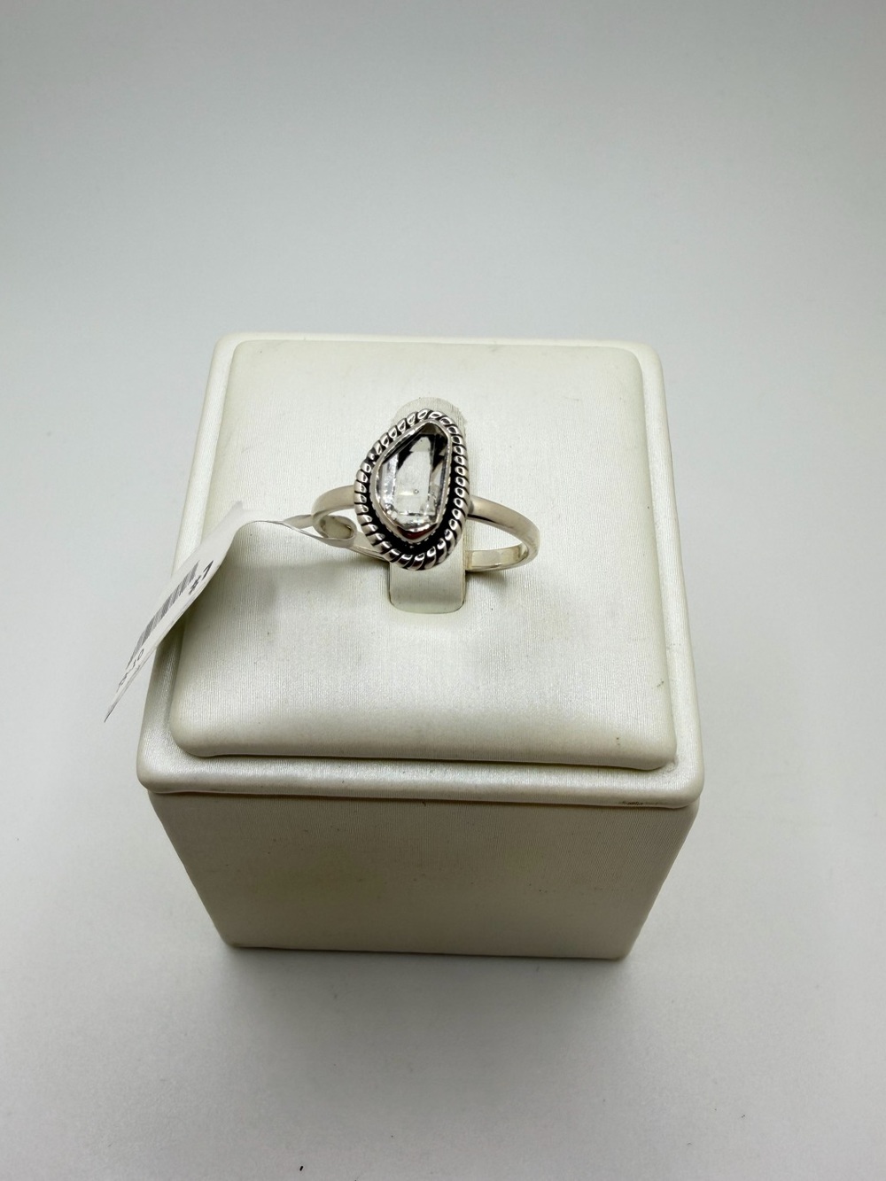 NWT 9x5mm genuine Herkimer "Diamond" quartz solitaire ring in sterling silver!